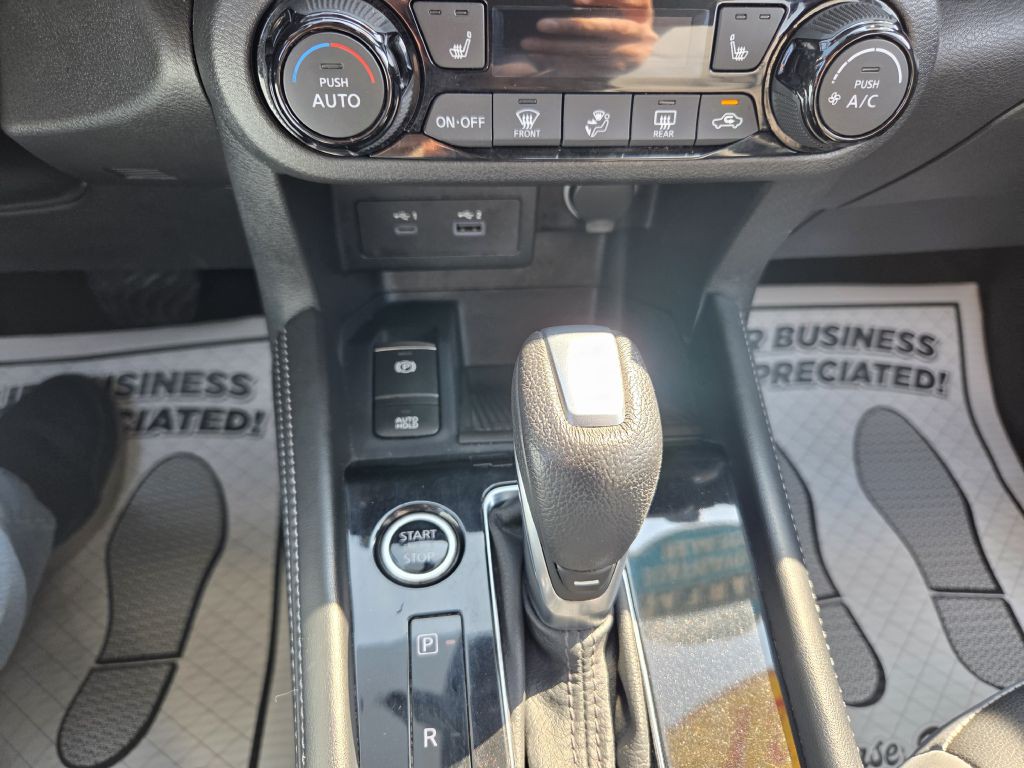 2021 Nissan Kicks Image 29