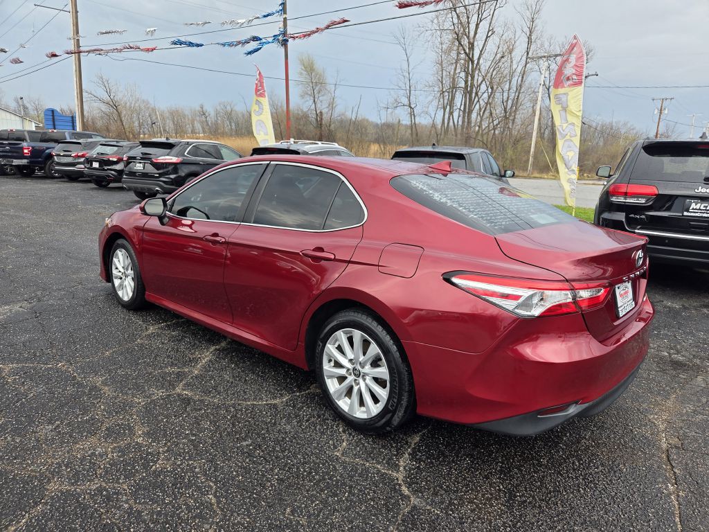 2020 Toyota Camry Image 11