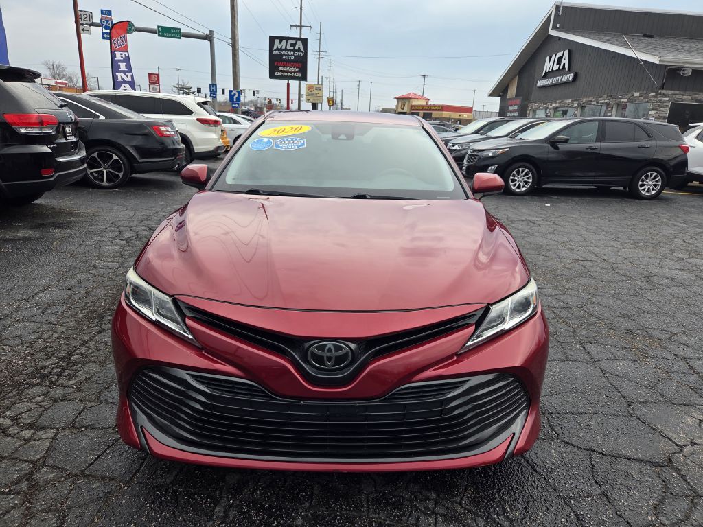 2020 Toyota Camry Image 17