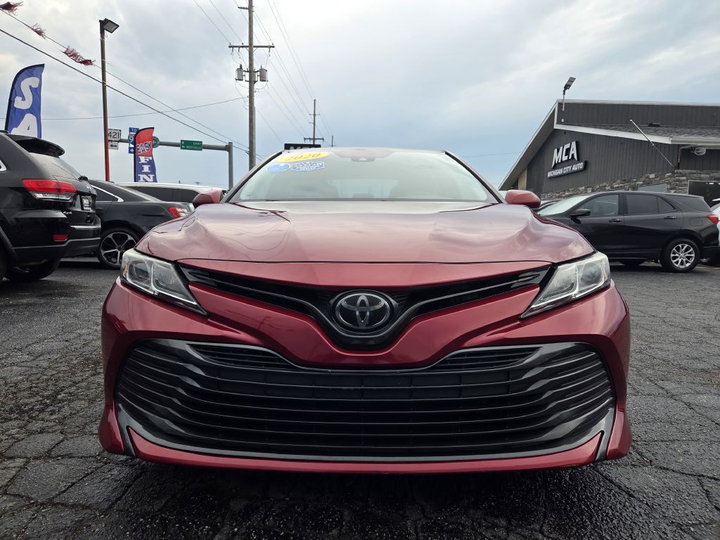 2020 Toyota Camry Image 18