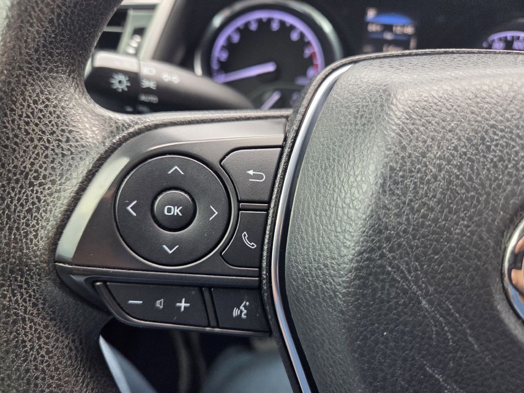 2020 Toyota Camry Image 27