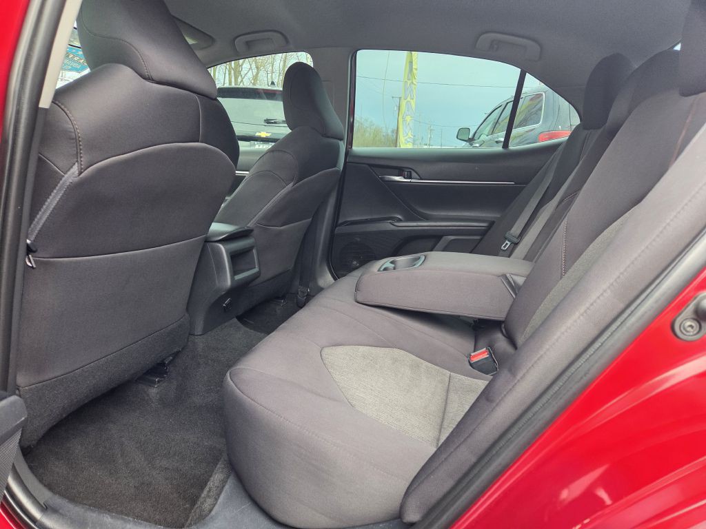 2020 Toyota Camry Image 36