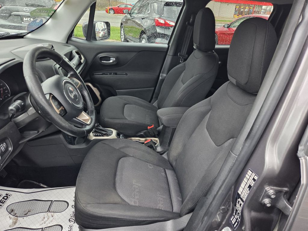 2017 Jeep Renegade Image 20
