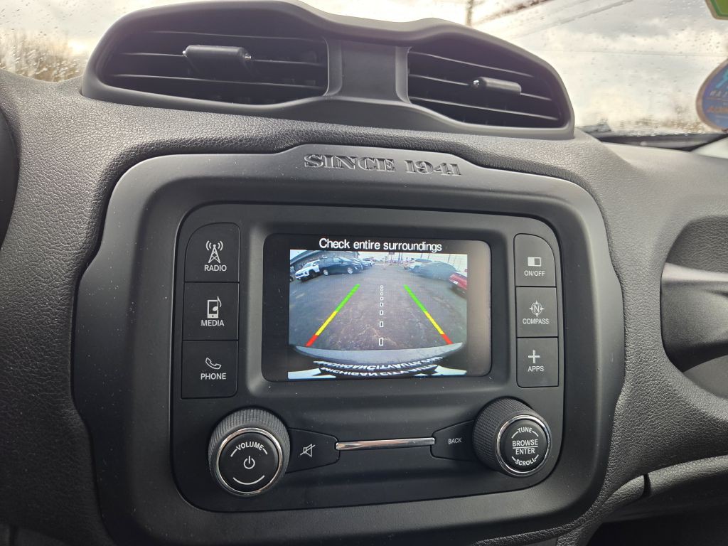 2017 Jeep Renegade Image 32