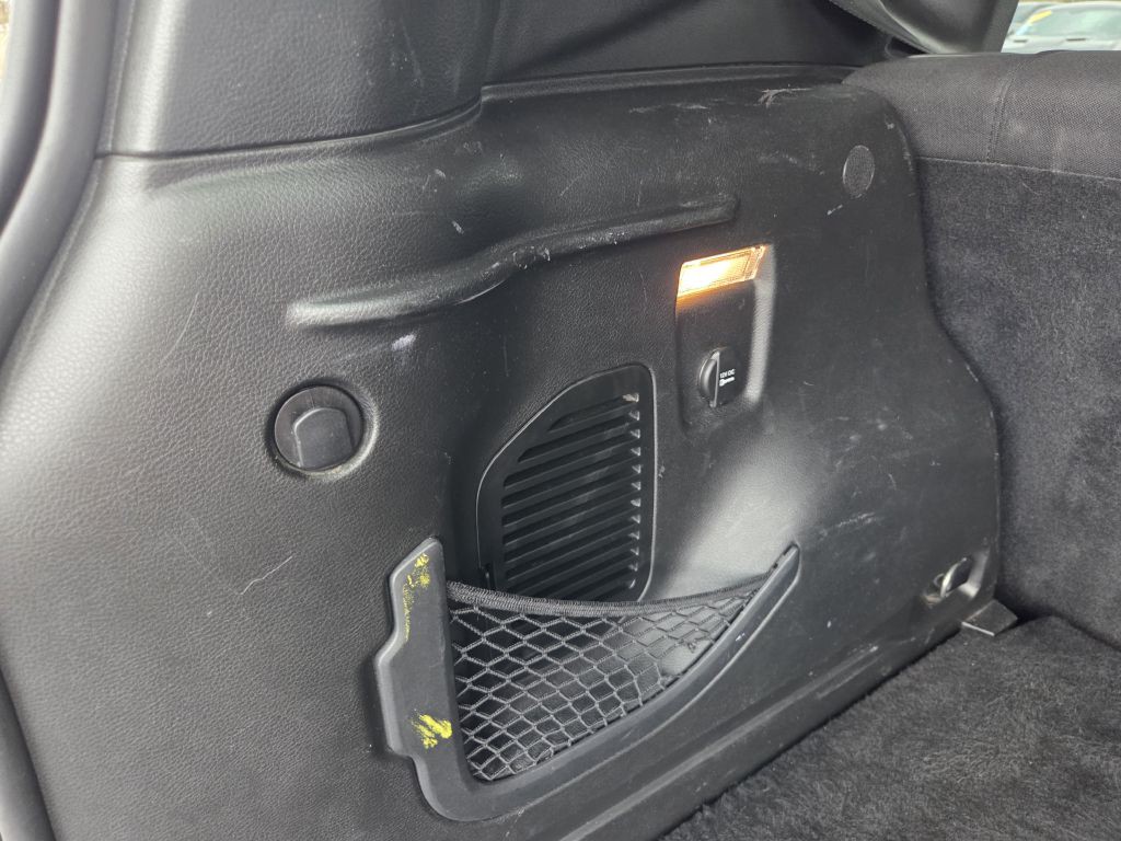 2017 Jeep Renegade Image 38