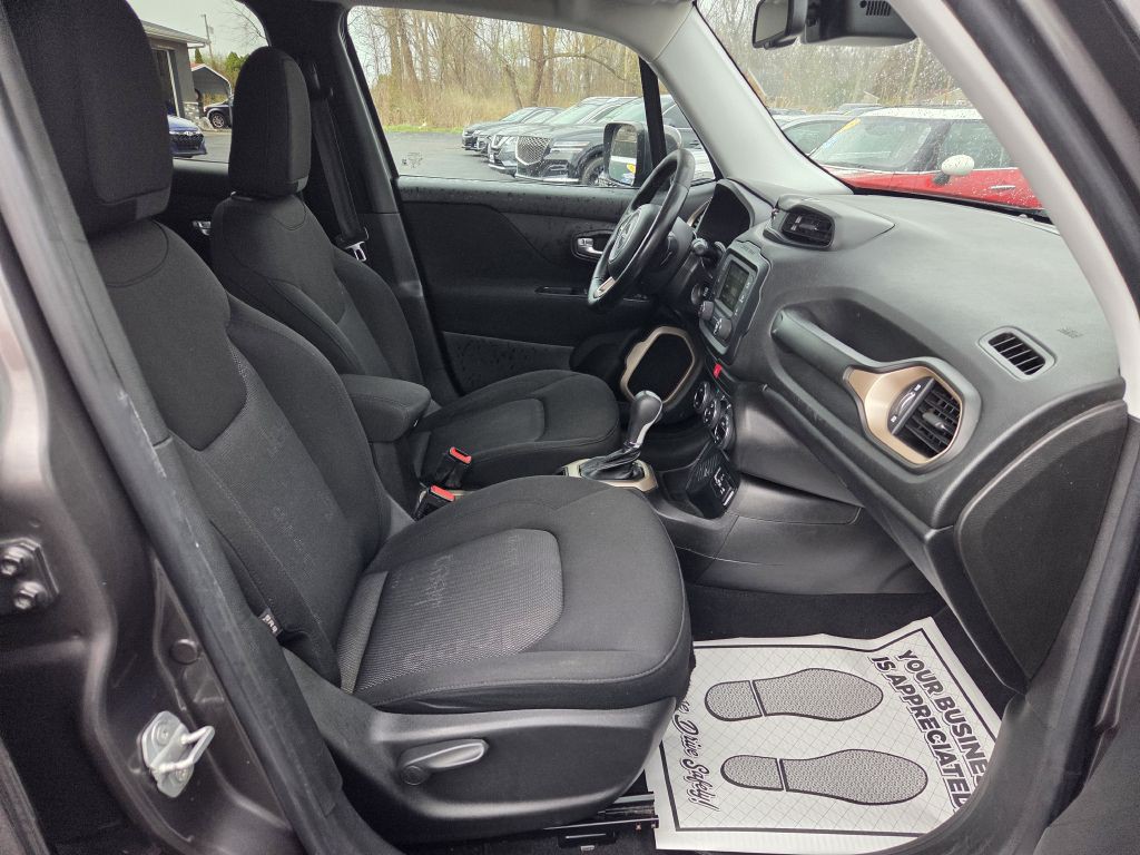 2017 Jeep Renegade Image 40