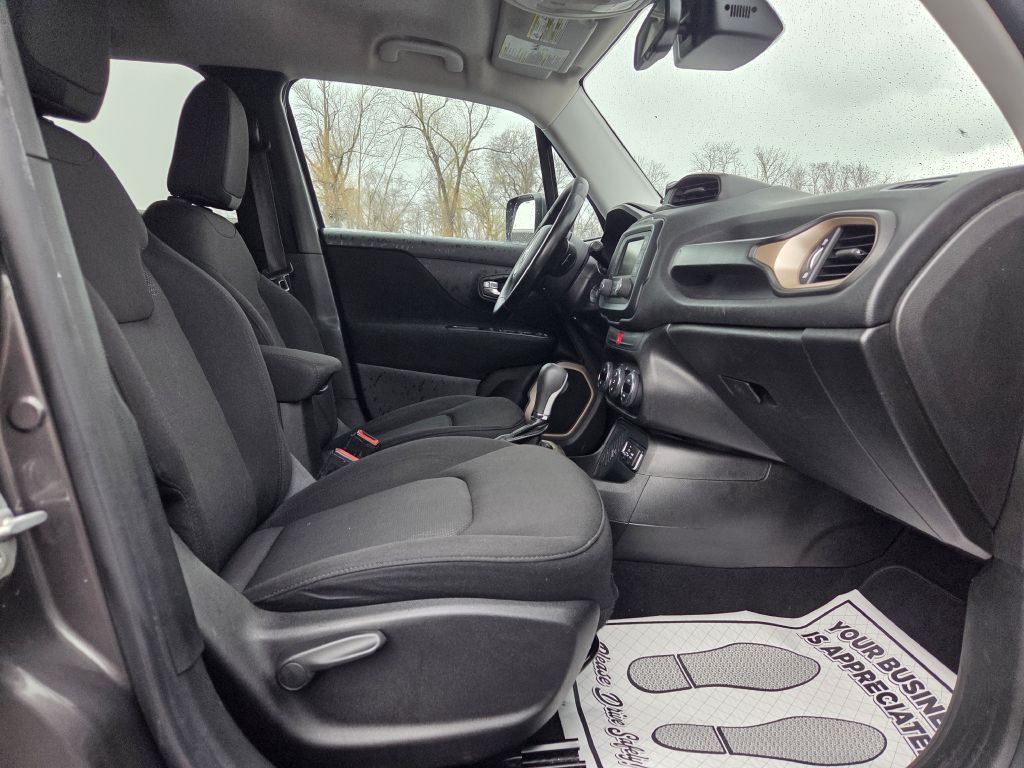 2017 Jeep Renegade Image 41