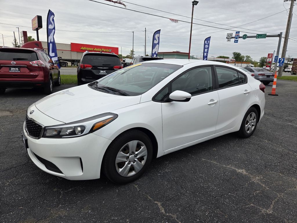 2017 Kia Forte Image 13