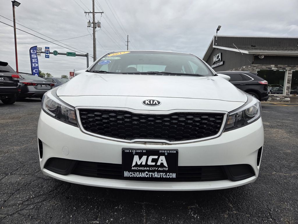 2017 Kia Forte Image 18