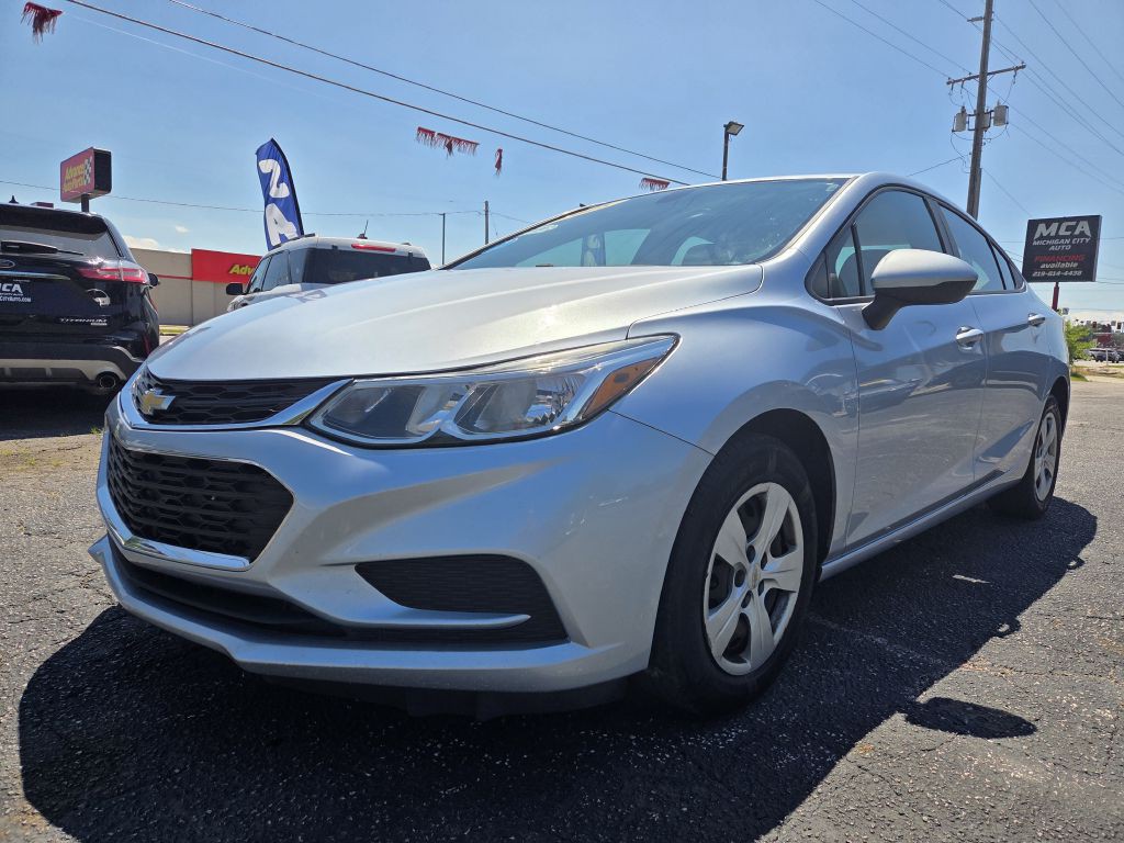 2018 Chevrolet Cruze Image 16