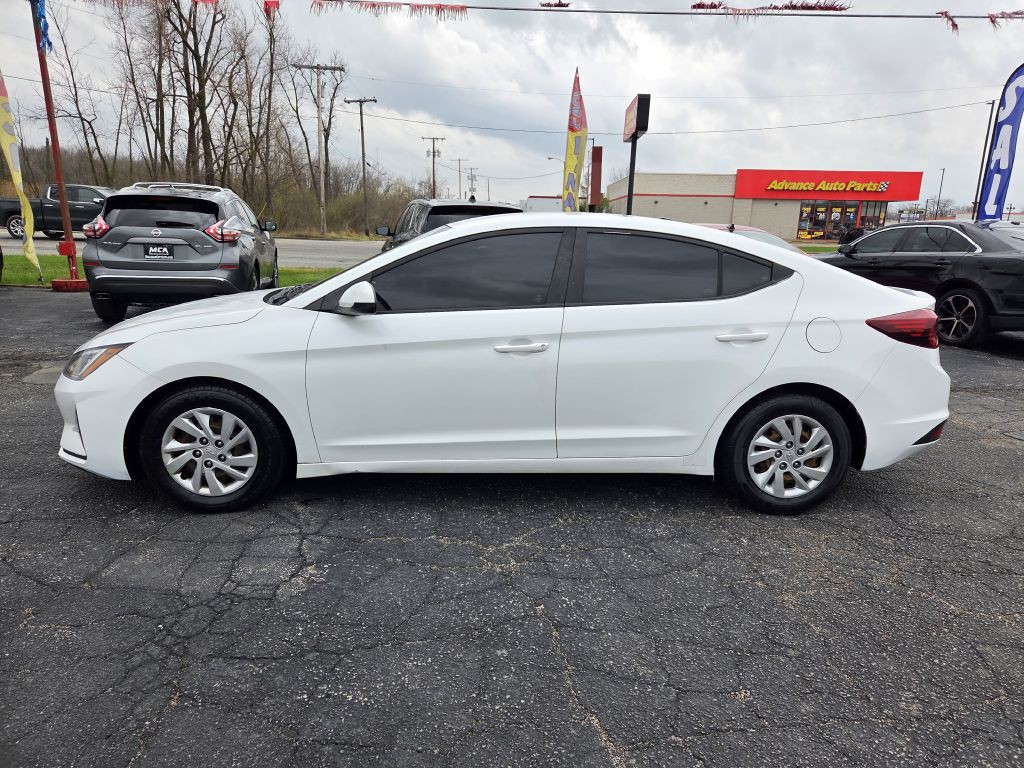 2019 Hyundai Elantra Image 11