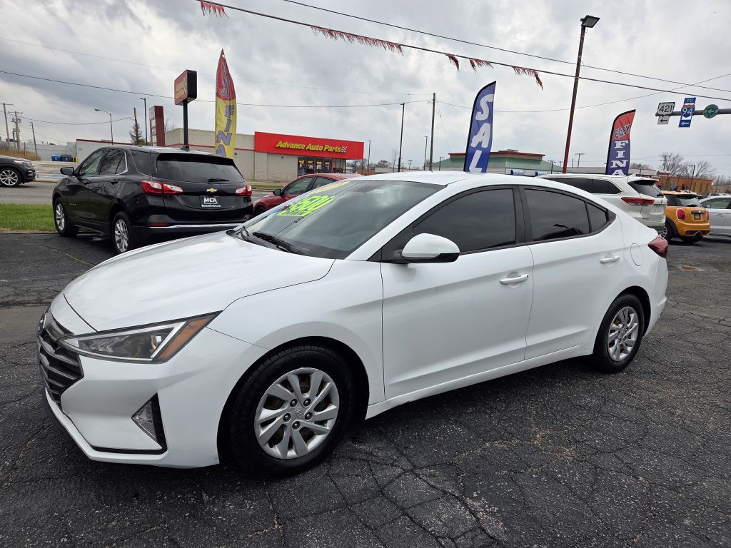 2019 Hyundai Elantra Image 12