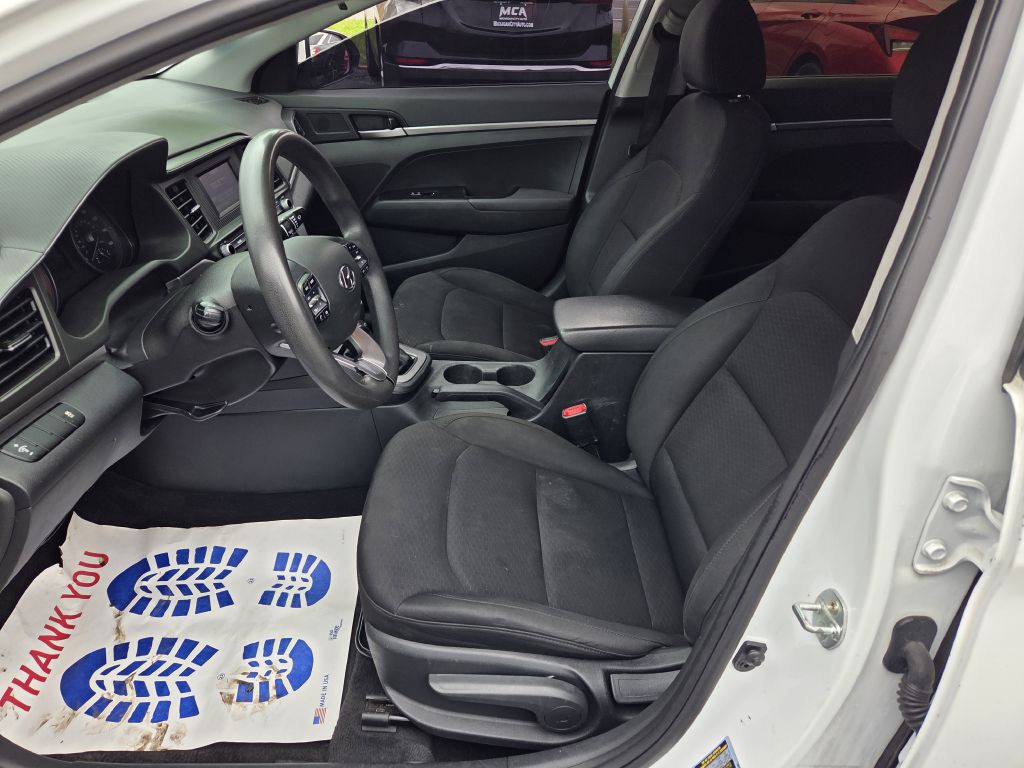 2019 Hyundai Elantra Image 19