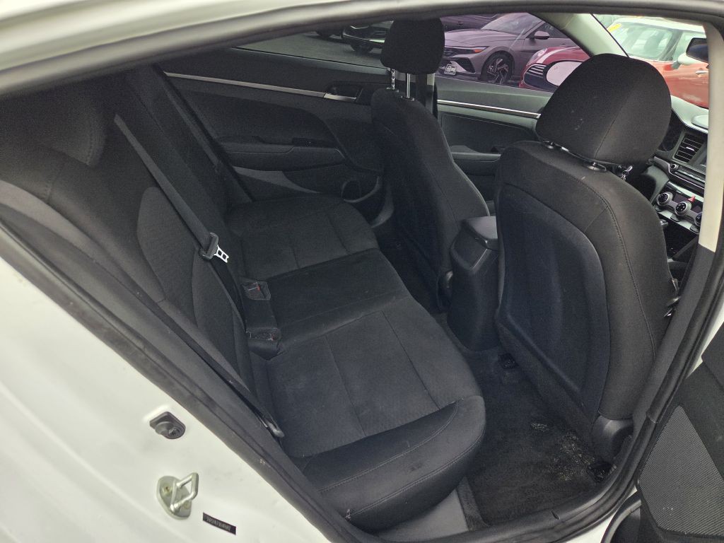 2019 Hyundai Elantra Image 37