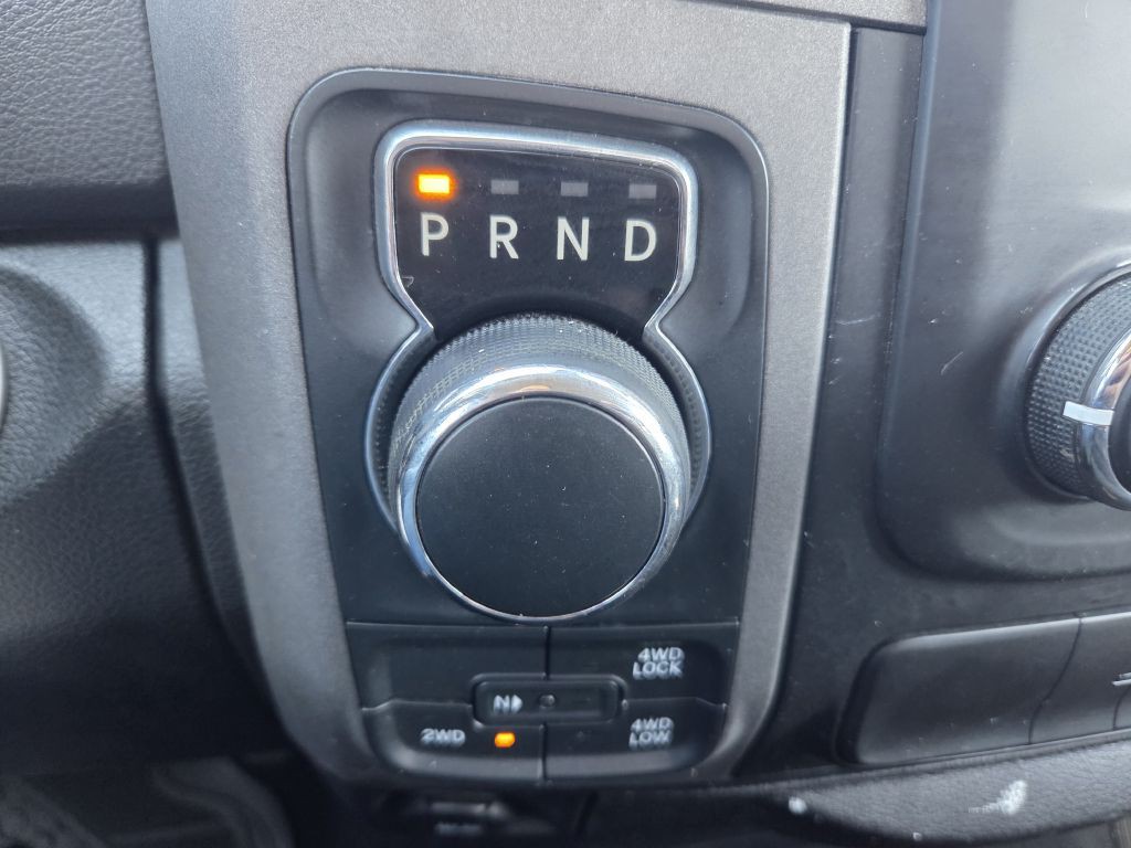 2015 RAM 1500 Image 29
