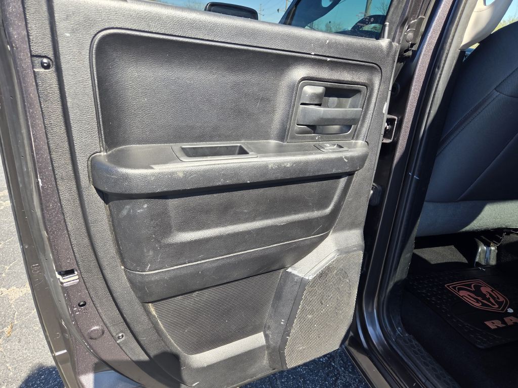 2015 RAM 1500 Image 33