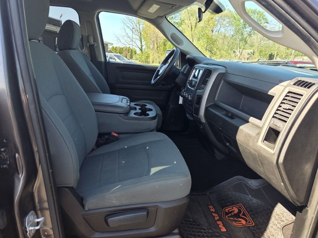 2015 RAM 1500 Image 39