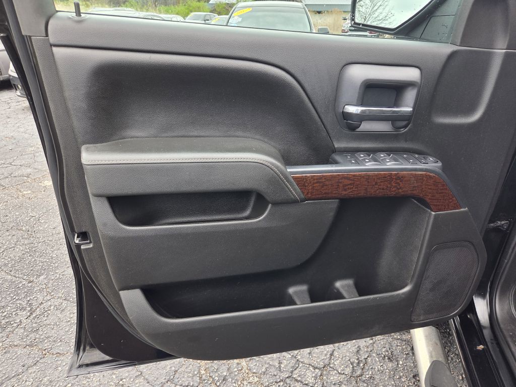2015 GMC Sierra Image 21