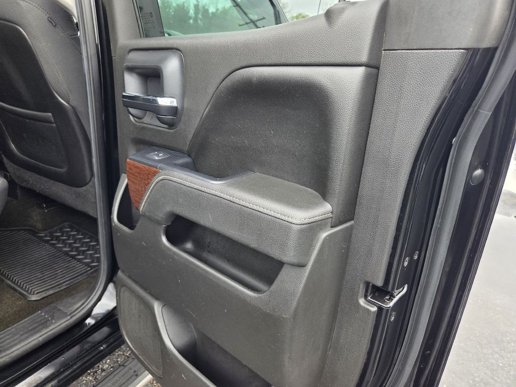 2015 GMC Sierra Image 42