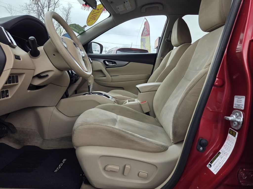 2015 Nissan Rogue Image 23