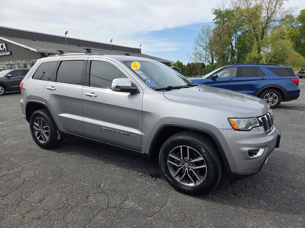 2017 Jeep Grand Cherokee Image 3
