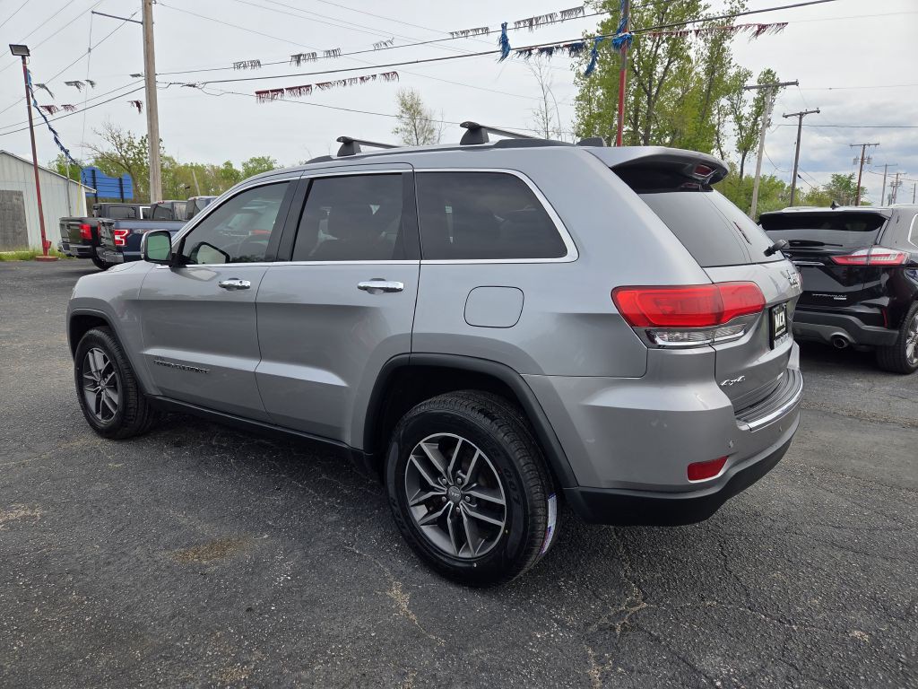 2017 Jeep Grand Cherokee Image 13