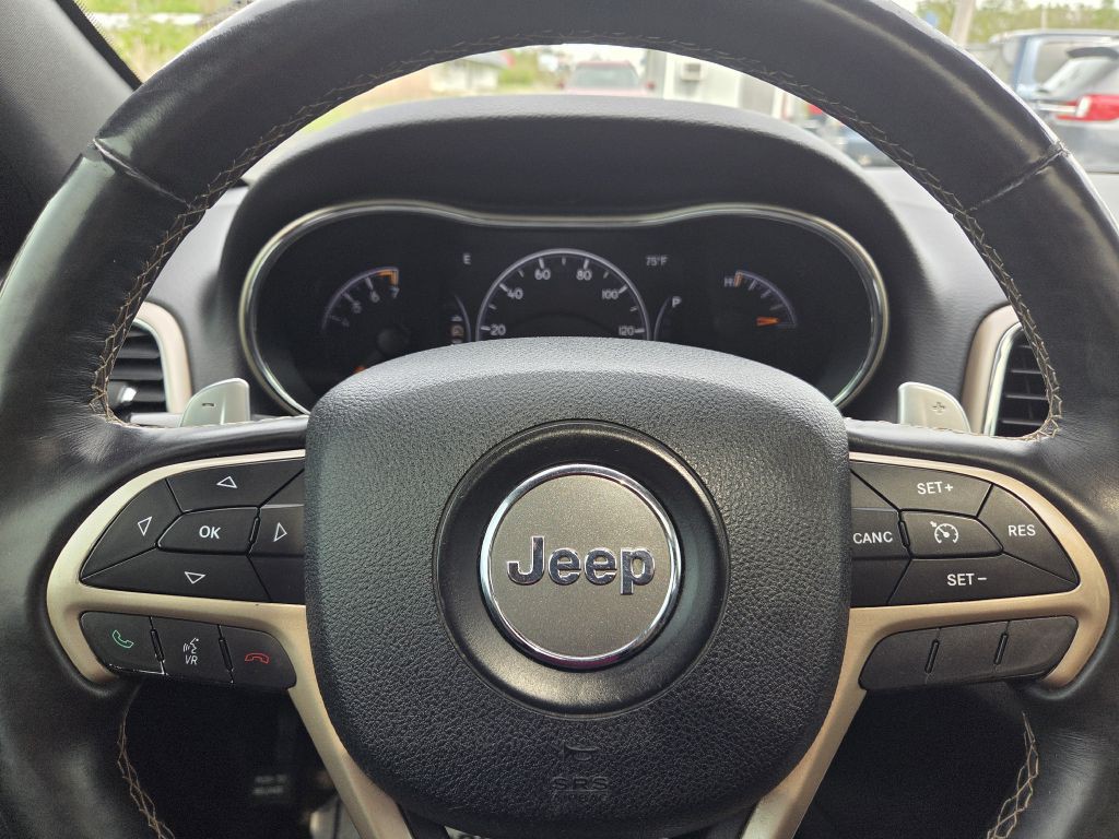 2017 Jeep Grand Cherokee Image 30