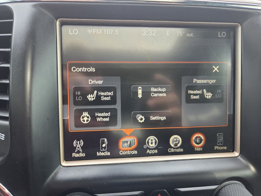 2017 Jeep Grand Cherokee Image 38