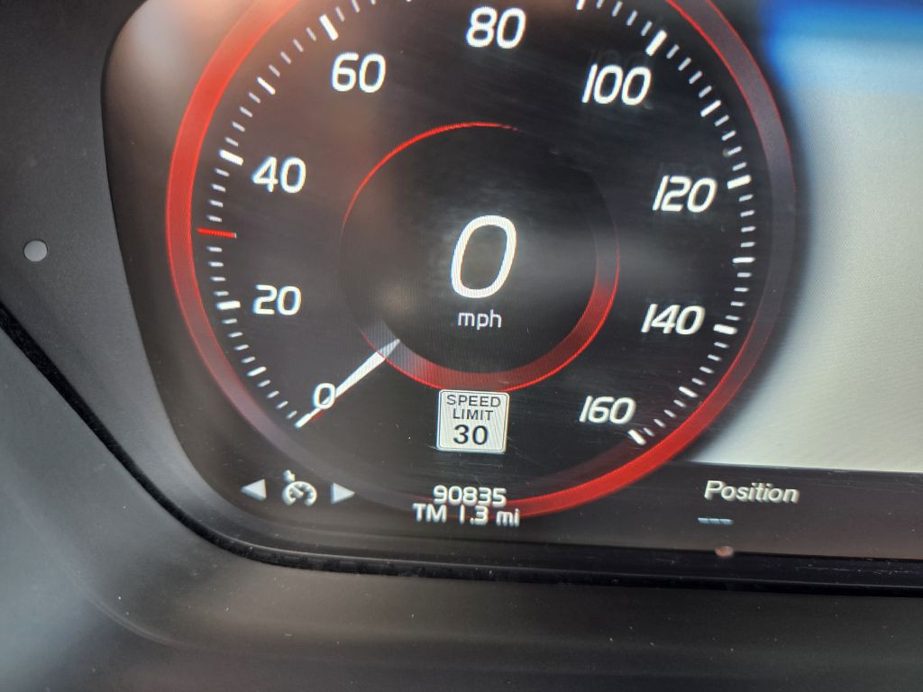 2016 Volvo XC90 Image 27