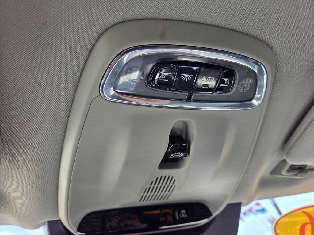 2016 Volvo XC90 Image 38