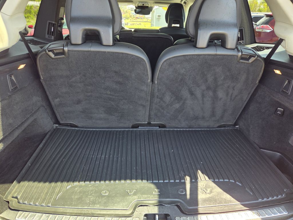 2016 Volvo XC90 Image 46