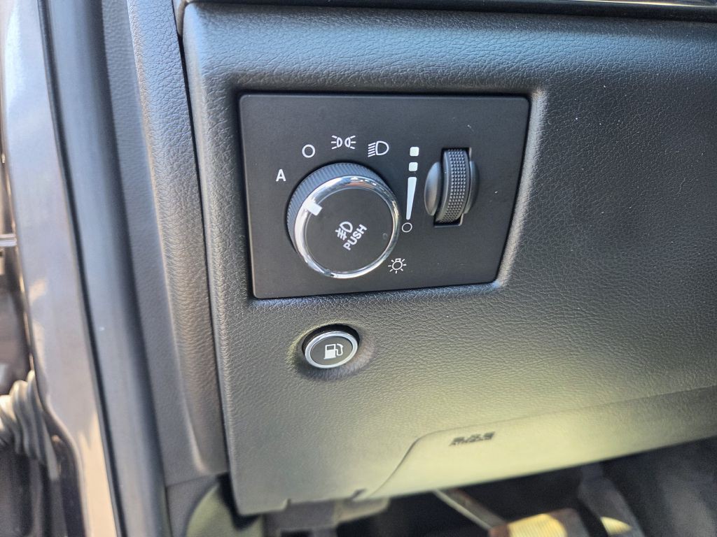 2014 Jeep Grand Cherokee Image 27