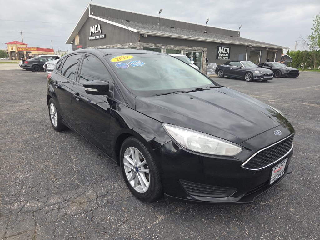 2017 Ford Focus Image 2