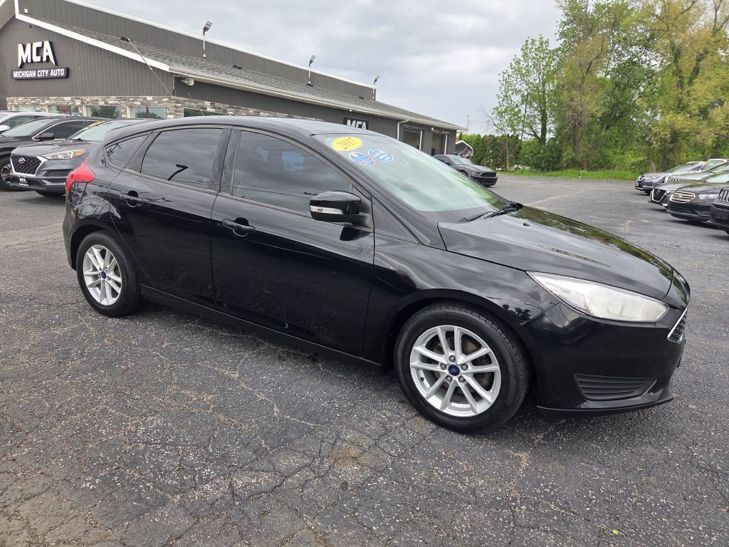 2017 Ford Focus Image 3