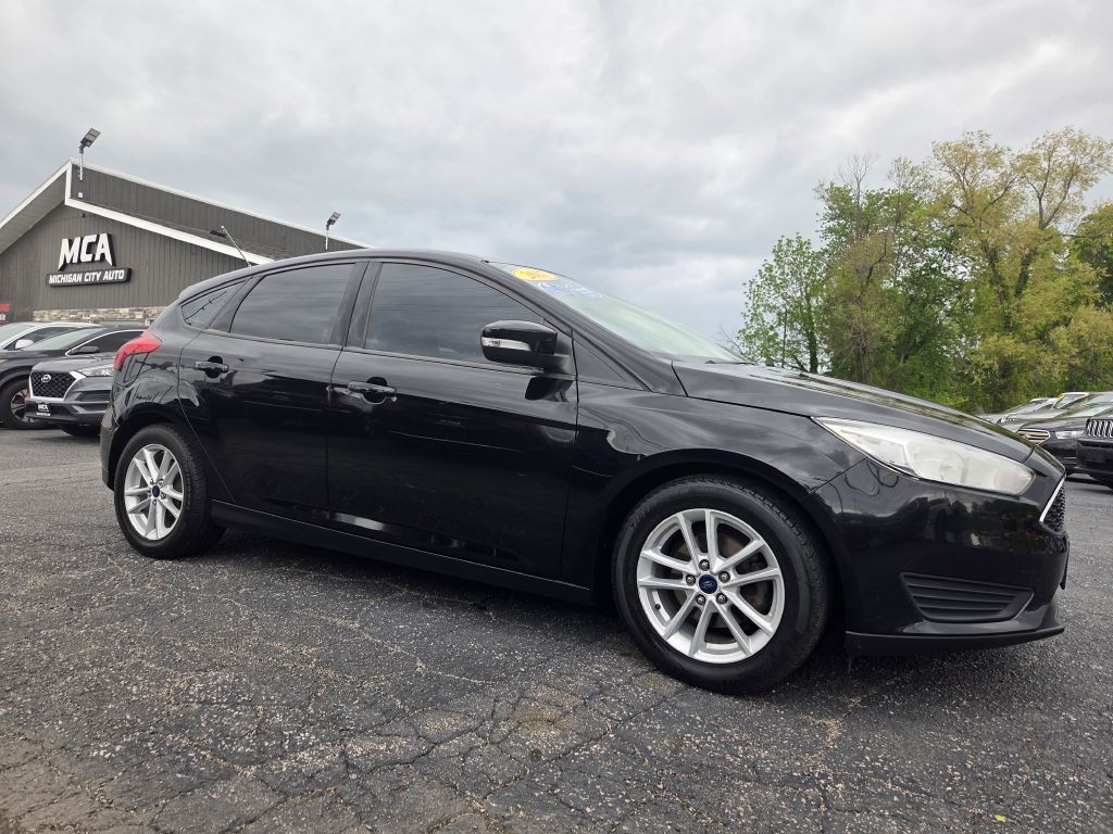 2017 Ford Focus Image 4