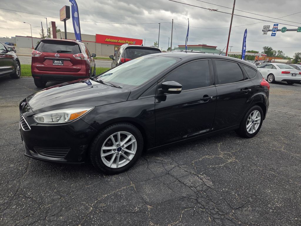 2017 Ford Focus Image 12