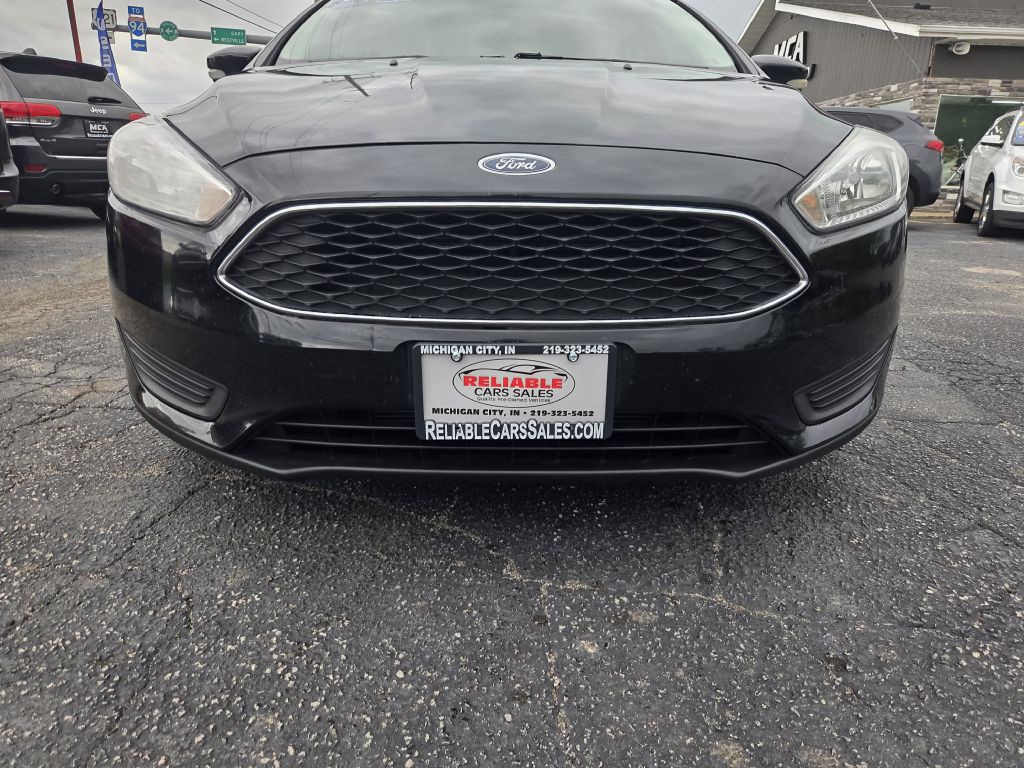 2017 Ford Focus Image 17