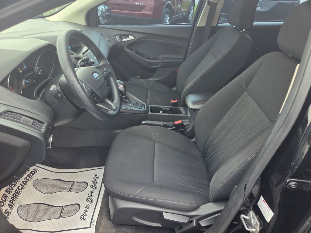 2017 Ford Focus Image 20
