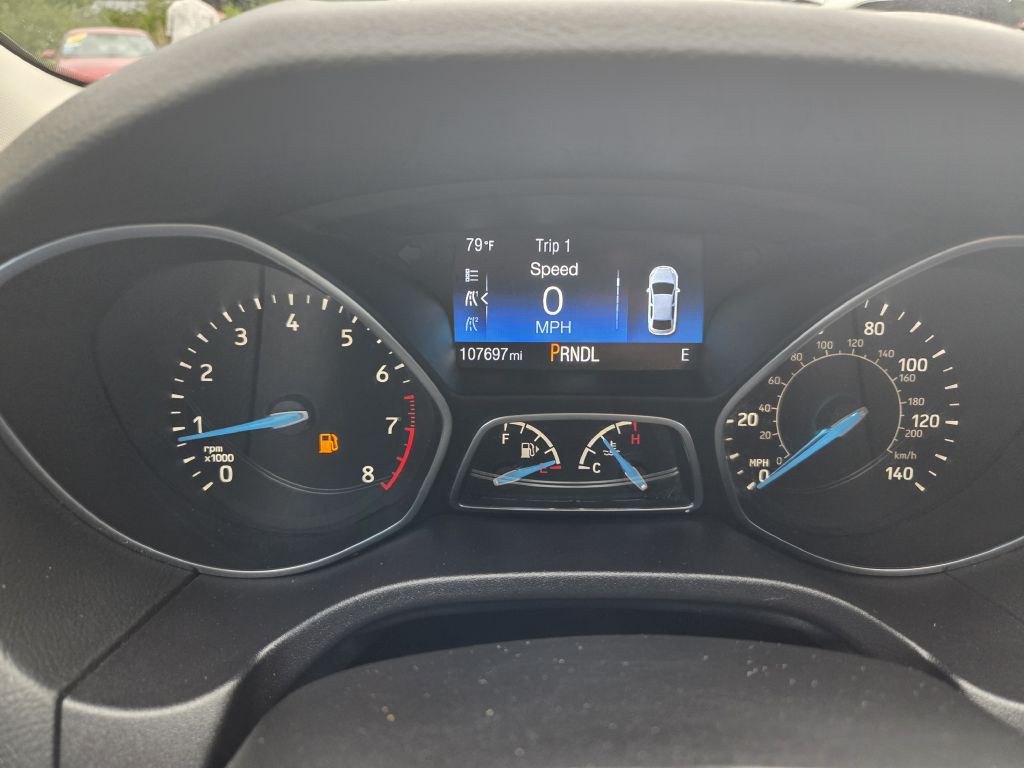 2017 Ford Focus Image 24