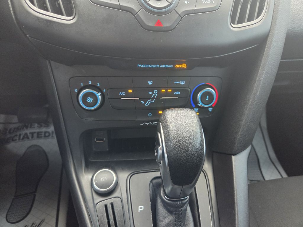 2017 Ford Focus Image 28