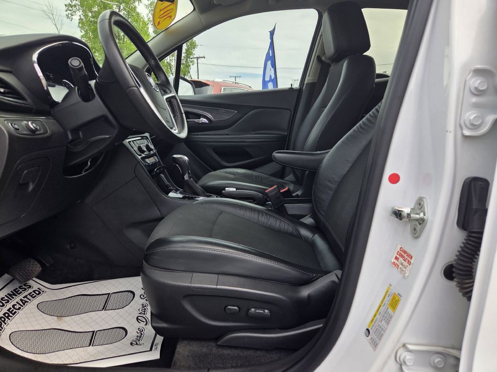 2017 Buick Enclave Image 24