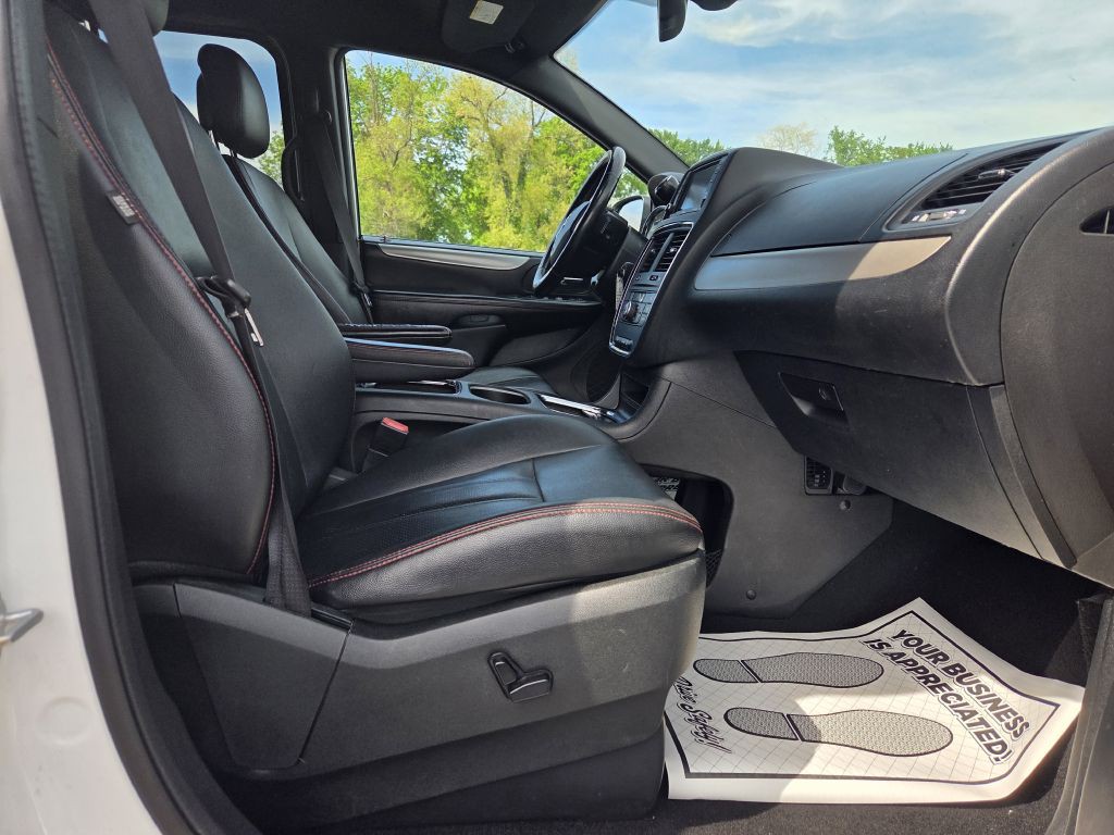 2019 Dodge Grand Caravan Image 45
