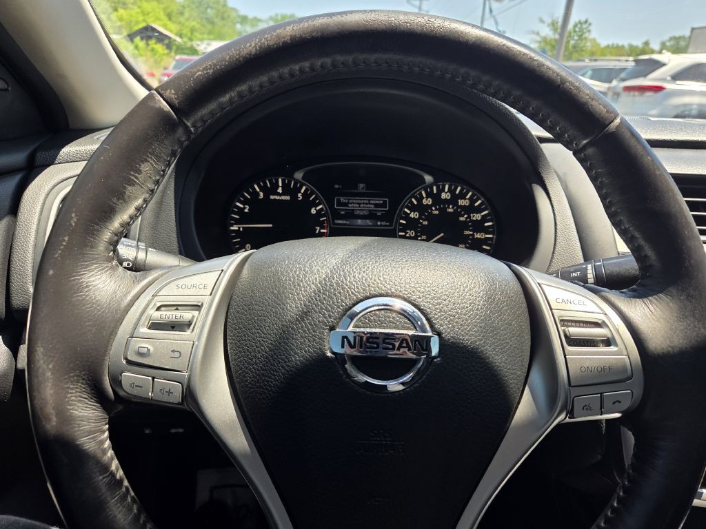 2018 Nissan Altima Image 23