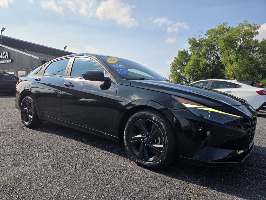 2021 Hyundai Elantra Image 4