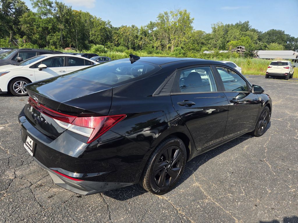 2021 Hyundai Elantra Image 6