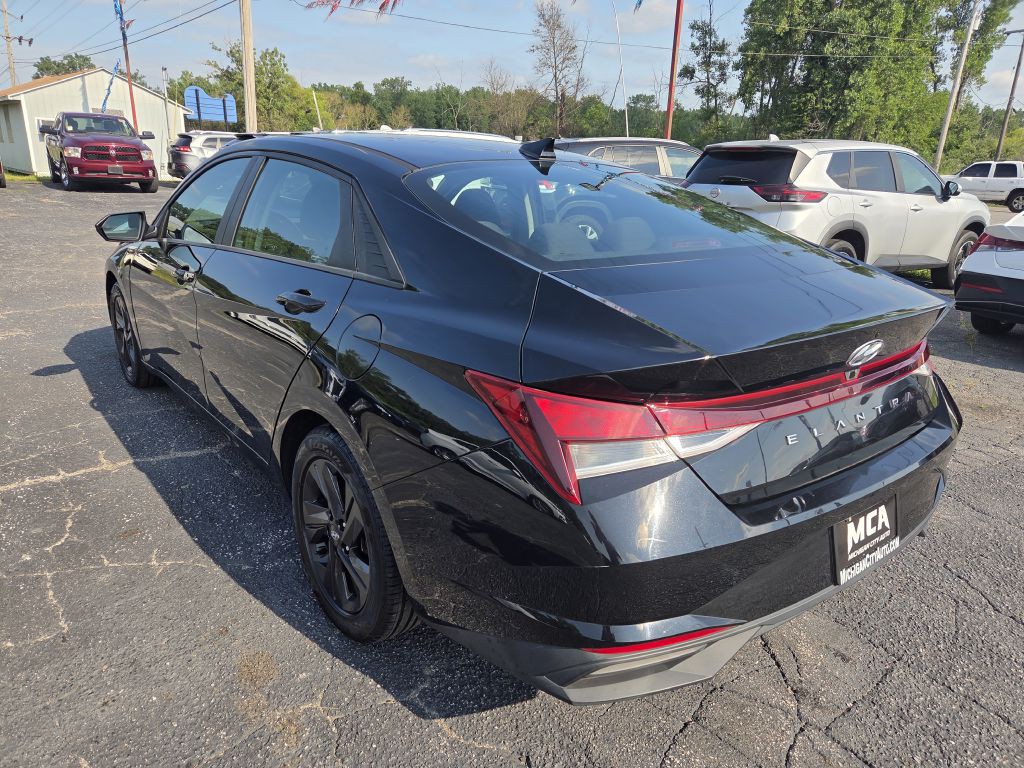 2021 Hyundai Elantra Image 10