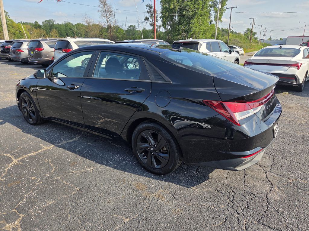 2021 Hyundai Elantra Image 11