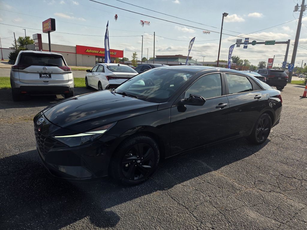 2021 Hyundai Elantra Image 13