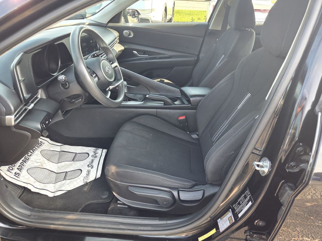 2021 Hyundai Elantra Image 19