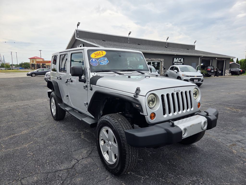 2012 Jeep Wrangler Unlimited Image 2